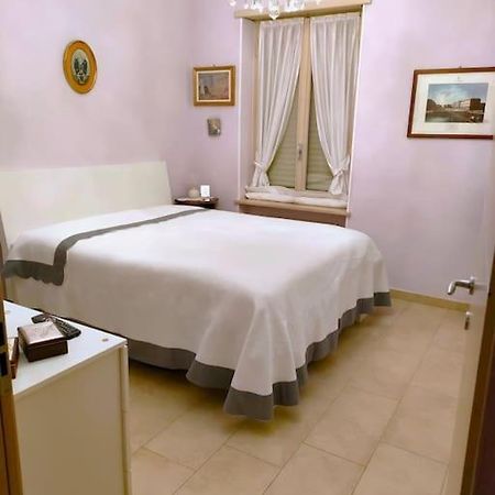 A Casa Di Anri Apartment Торино Екстериор снимка